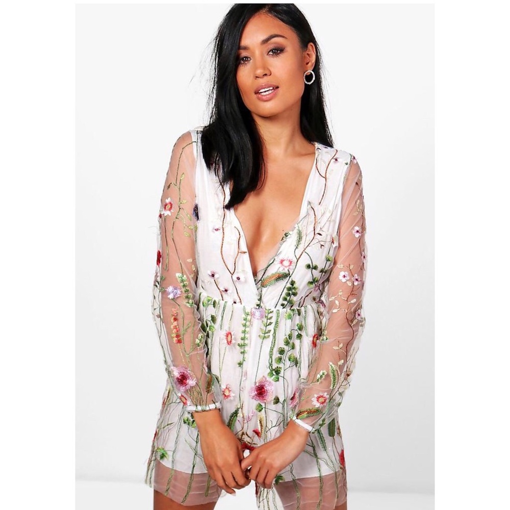 Boohoo Boutique Jane Embroidered Floral Romper